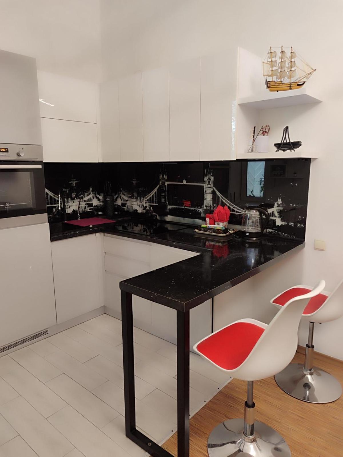 London Apartment, Odessa المظهر الخارجي الصورة